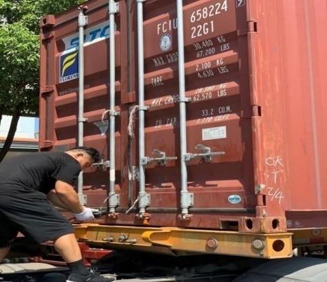 PRY-1100JBK Máquinas automáticas de laminado de flautas de cartón 14