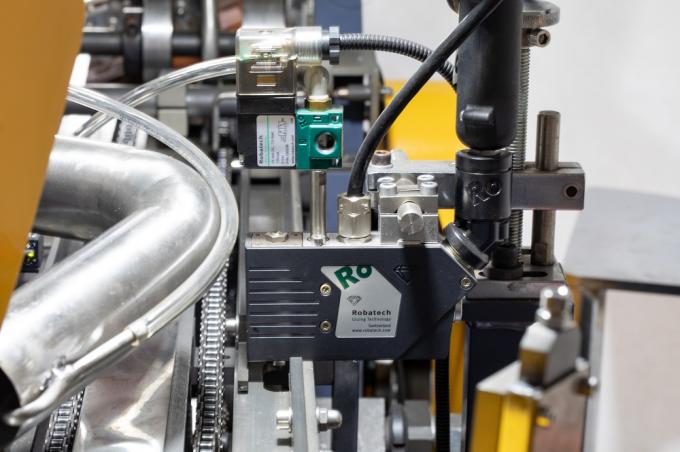 PRY-220/300 Máquina de fabricación de mangas de papel para conos de helado de alta velocidad 11