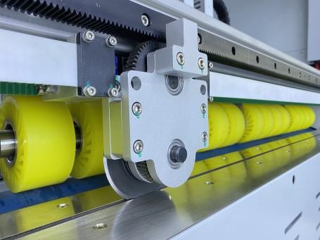 Máquina de corte de muestras de caja de cartón automática de paso único PRY-1800 8