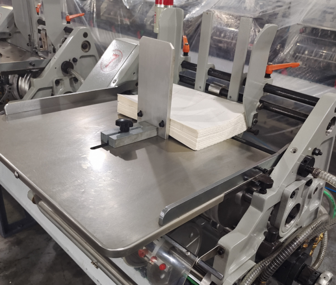 PRY-8D Máquina de recoger y recortar monturas de montura 3