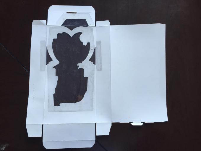 TCPP-1200 Máquina de parcheado de ventanas para cajas de regalo totalmente automática 10