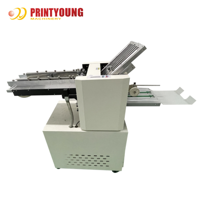 GAR03-4+GAR03-P2 Máquina de escritorio para papel de escritura 4+2 peines y plegado cruzado